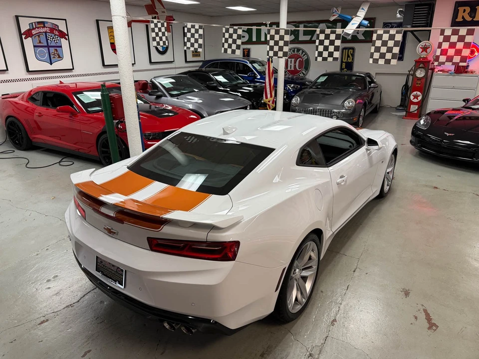 2016 Chevrolet Camaro SS 6th Gen - Image 5 of 21