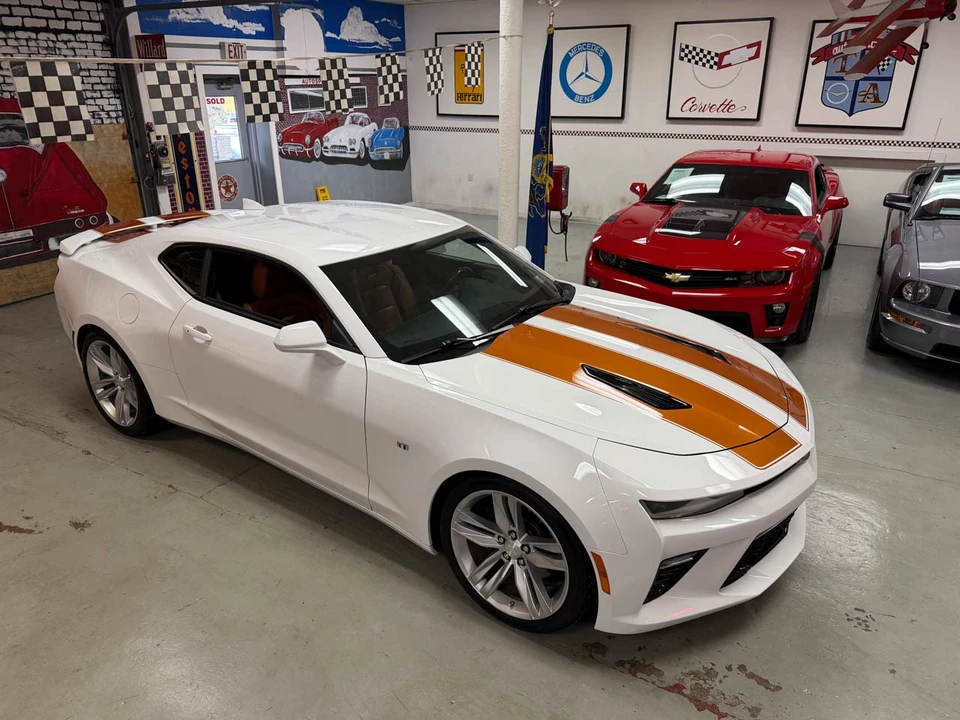 2016 Chevrolet Camaro SS 6th Gen - Image 4 of 12