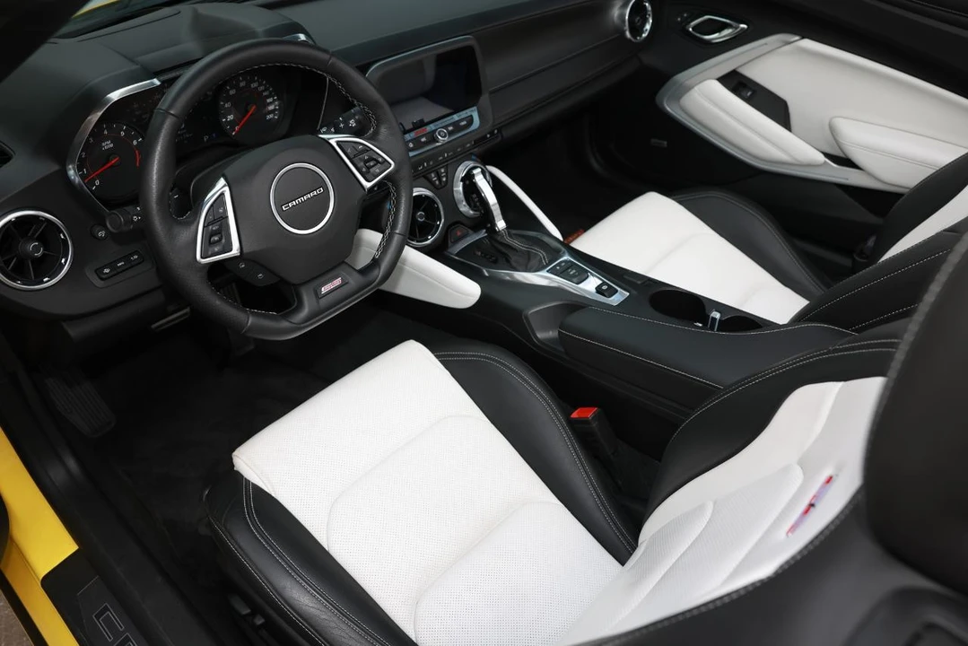 2016 Chevrolet Camaro SS 6th Gen - Image 6 of 31