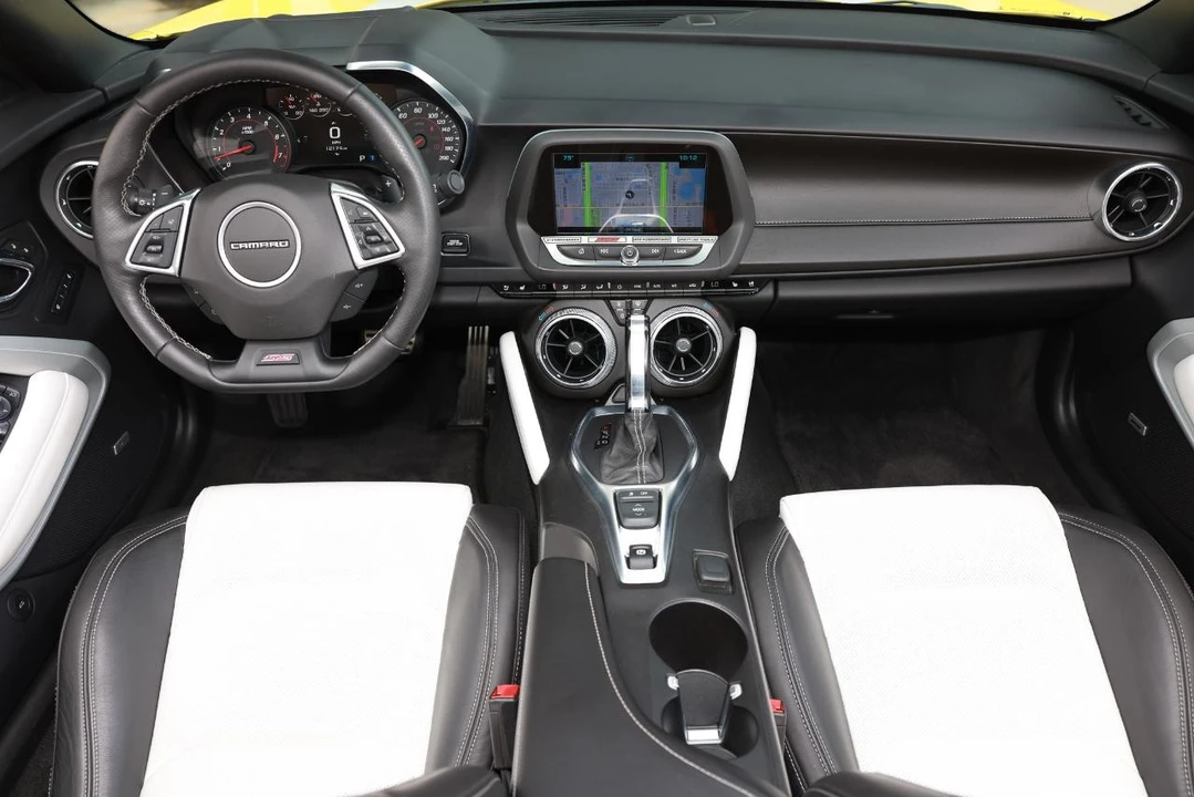 2016 Chevrolet Camaro SS 6th Gen - Image 24 of 31