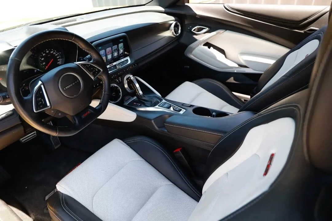 2016 Chevrolet Camaro SS 6th Gen - Image 6 of 31