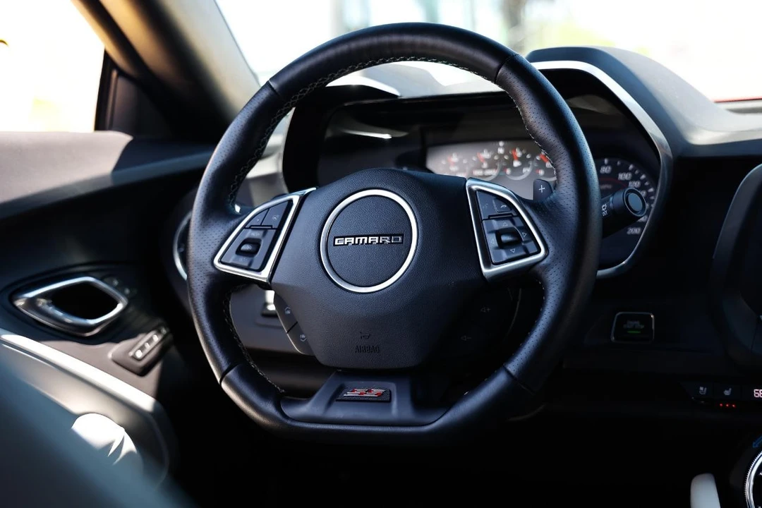 2016 Chevrolet Camaro SS 6th Gen - Image 28 of 31