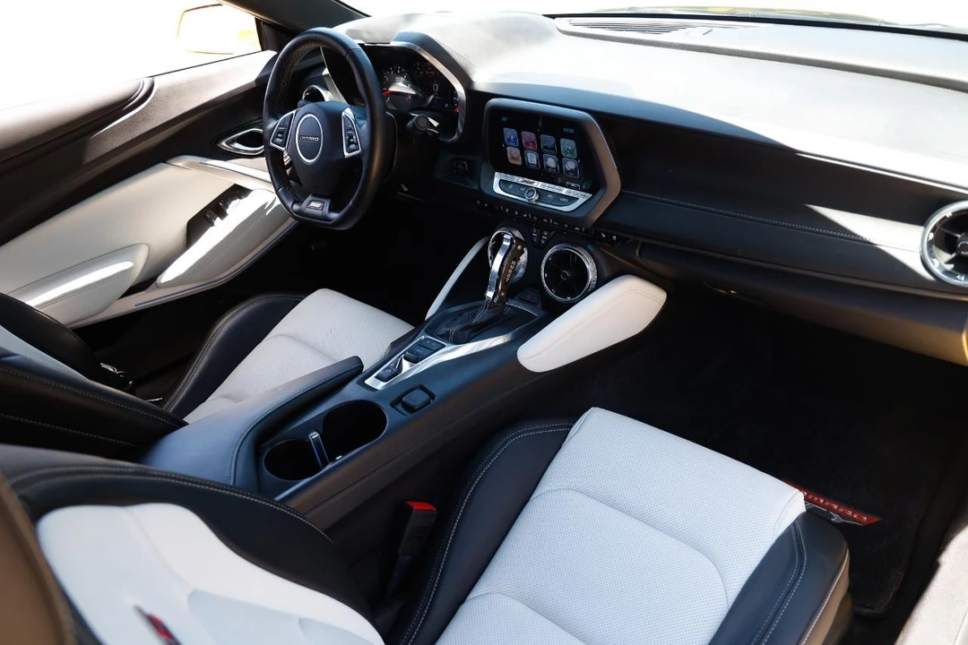 2016 Chevrolet Camaro SS 6th Gen - Image 20 of 31