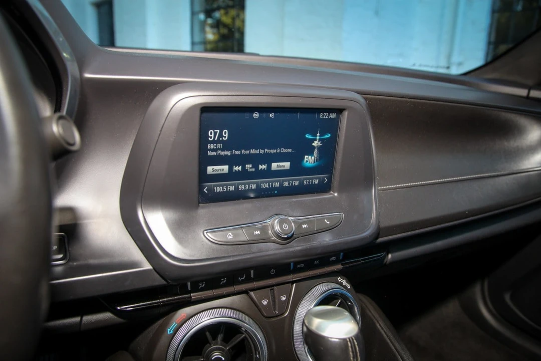 2015 Chevrolet Camaro 5th Gen - Image 24 of 30