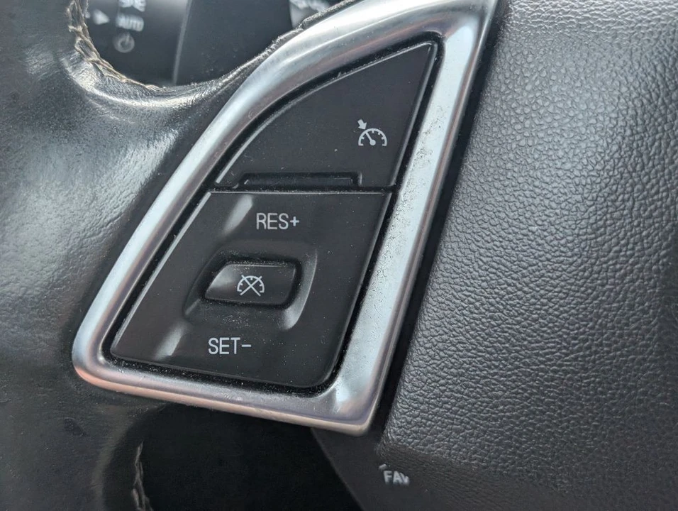 2016 Chevrolet Camaro 6th Gen - Image 11 of 21