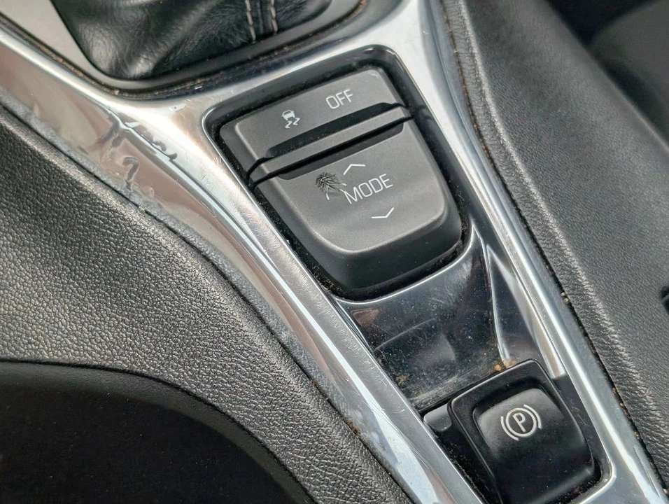 2016 Chevrolet Camaro 6th Gen - Image 19 of 21