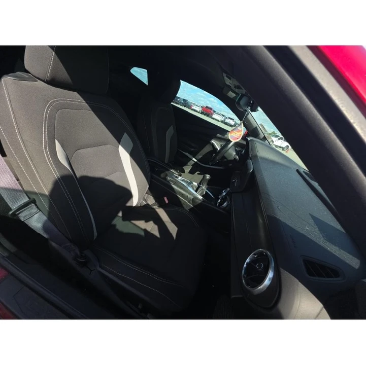 2016 Chevrolet Camaro 6th Gen - Image 11 of 19