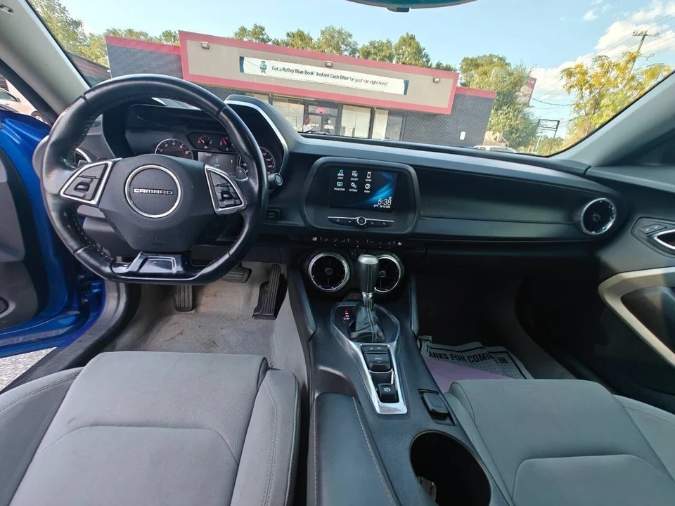 2016 Chevrolet Camaro 6th Gen - Image 11 of 18