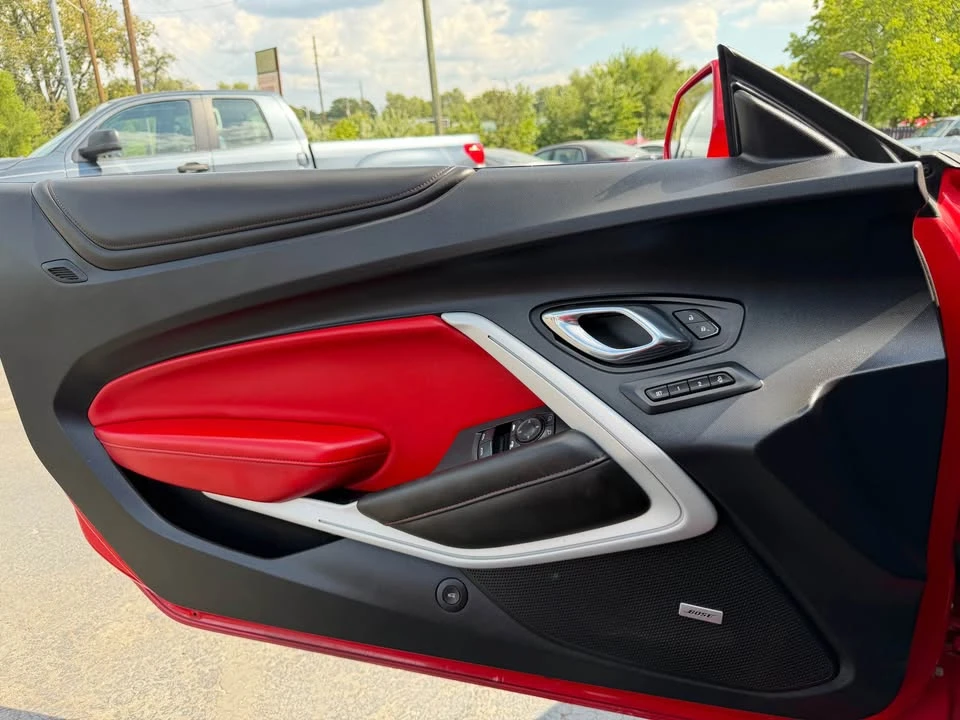 2016 Chevrolet Camaro 6th Gen - Image 10 of 18