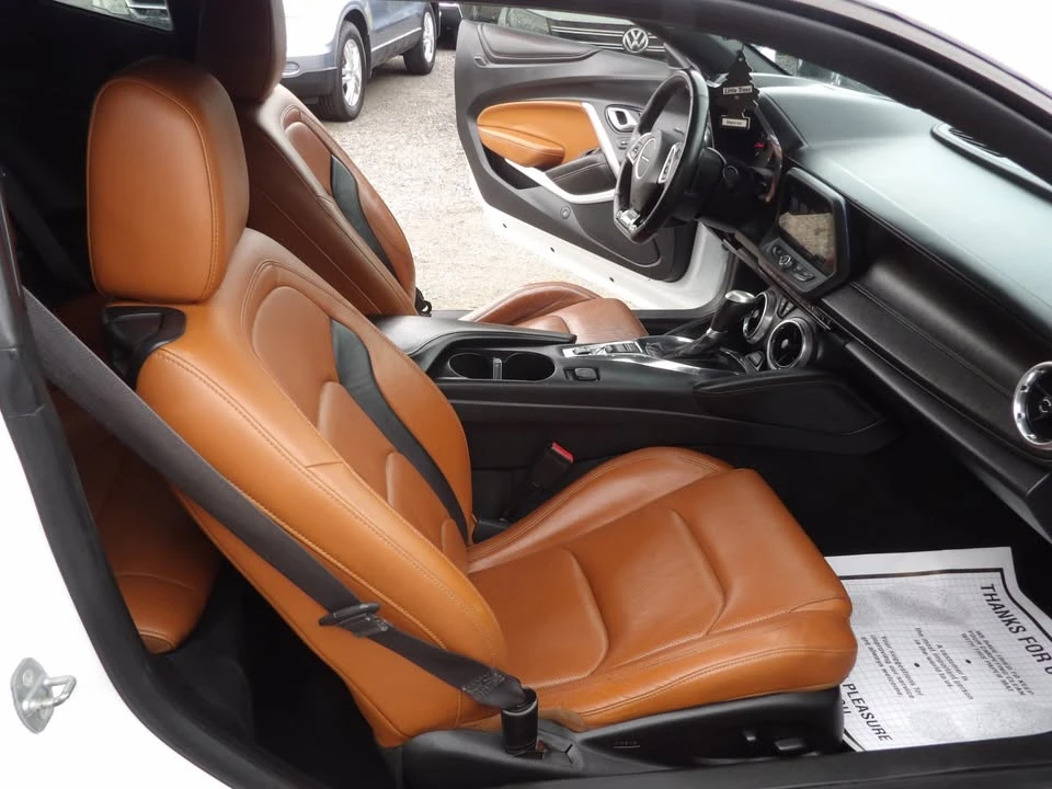 2016 Chevrolet Camaro 6th Gen - Image 9 of 15