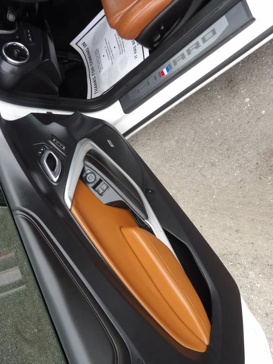 2016 Chevrolet Camaro 6th Gen - Image 11 of 15
