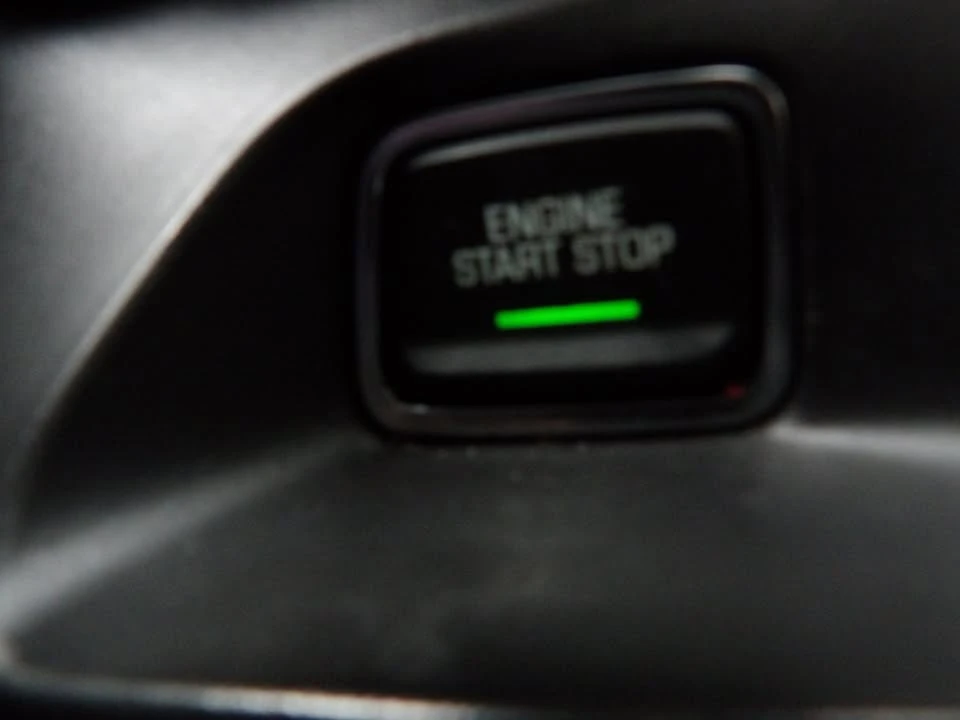 2016 Chevrolet Camaro 6th Gen - Image 14 of 15