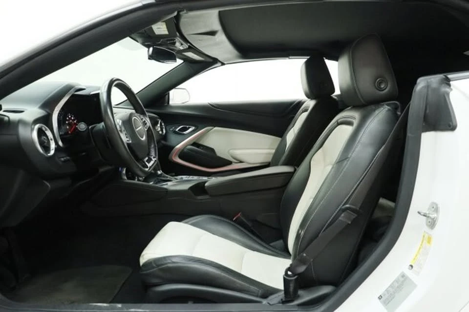 2016 Chevrolet Camaro 6th Gen - Image 9 of 20