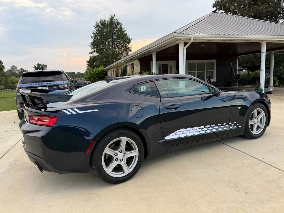2016 Chevrolet Camaro 6th Gen - Image 9 of 19