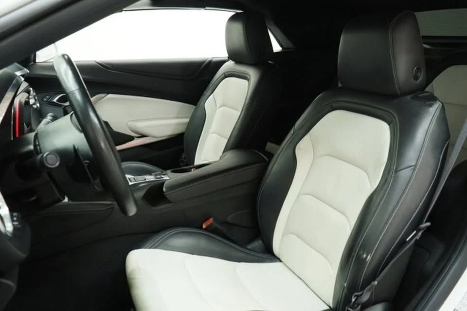 2016 Chevrolet Camaro 6th Gen - Image 10 of 20