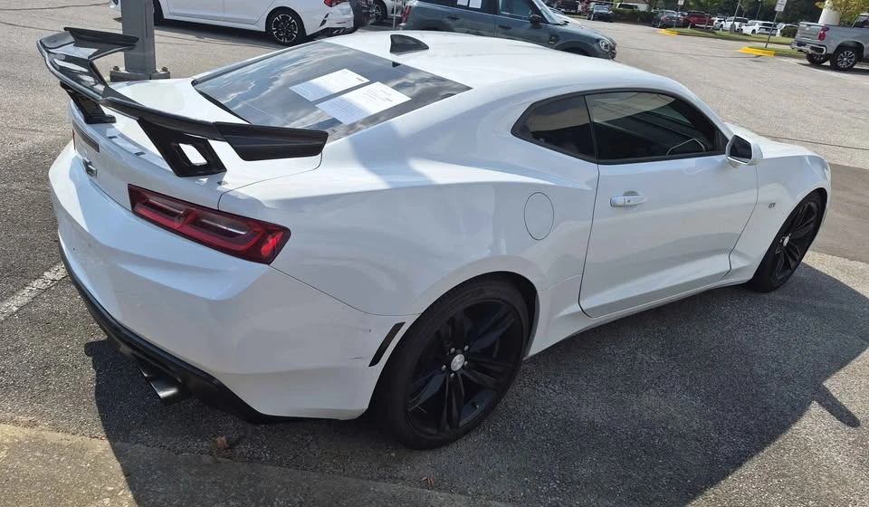 2016 Chevrolet Camaro 6th Gen - Image 4 of 11