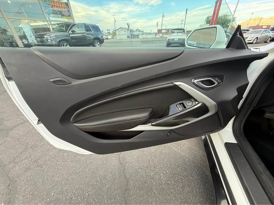 2016 Chevrolet Camaro 6th Gen - Image 9 of 11