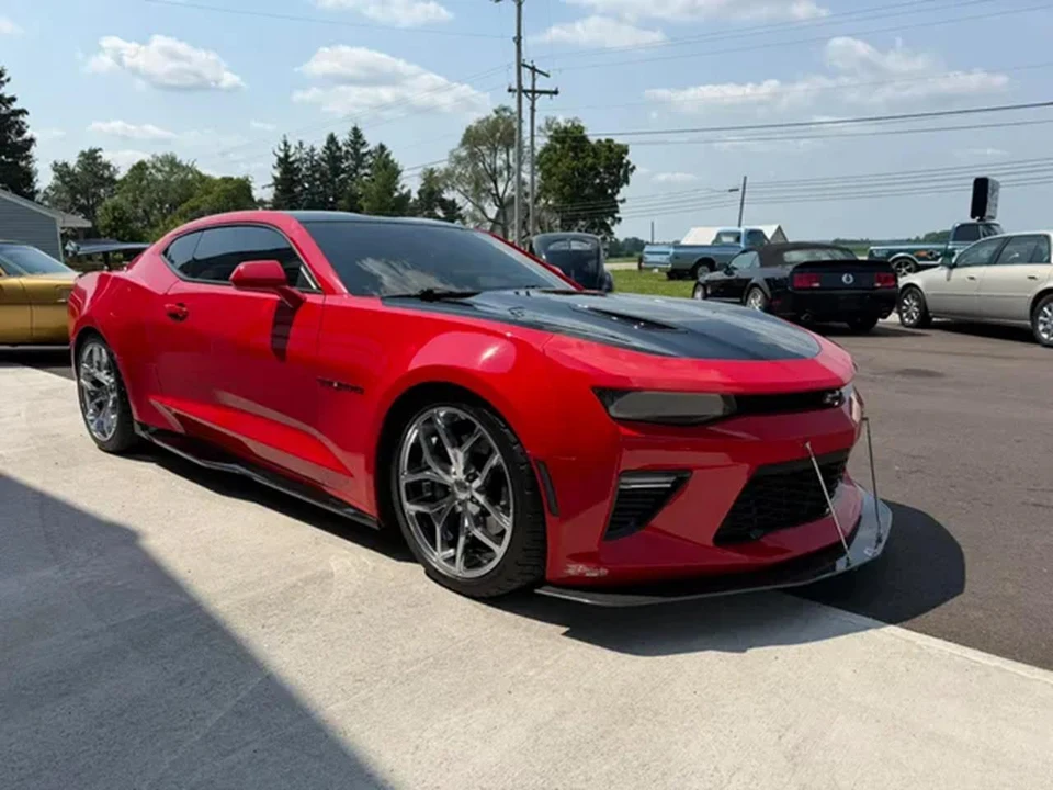 2016 Chevrolet Camaro SS 6th Gen - Image 2 of 10