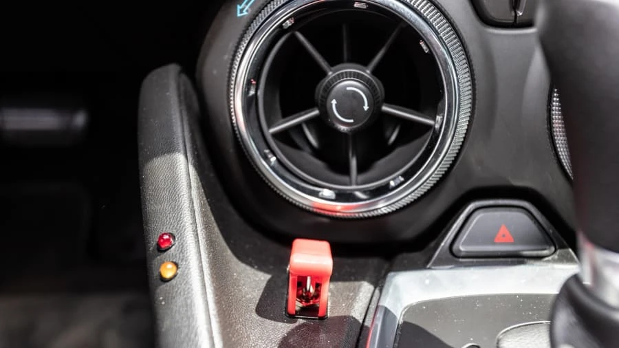 2016 Chevrolet Camaro SS 6th Gen - Image 5 of 6