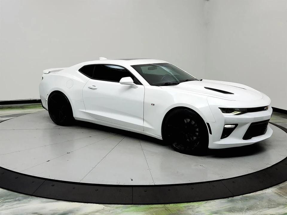 2016 Chevrolet Camaro SS 6th Gen - Image 3 of 12