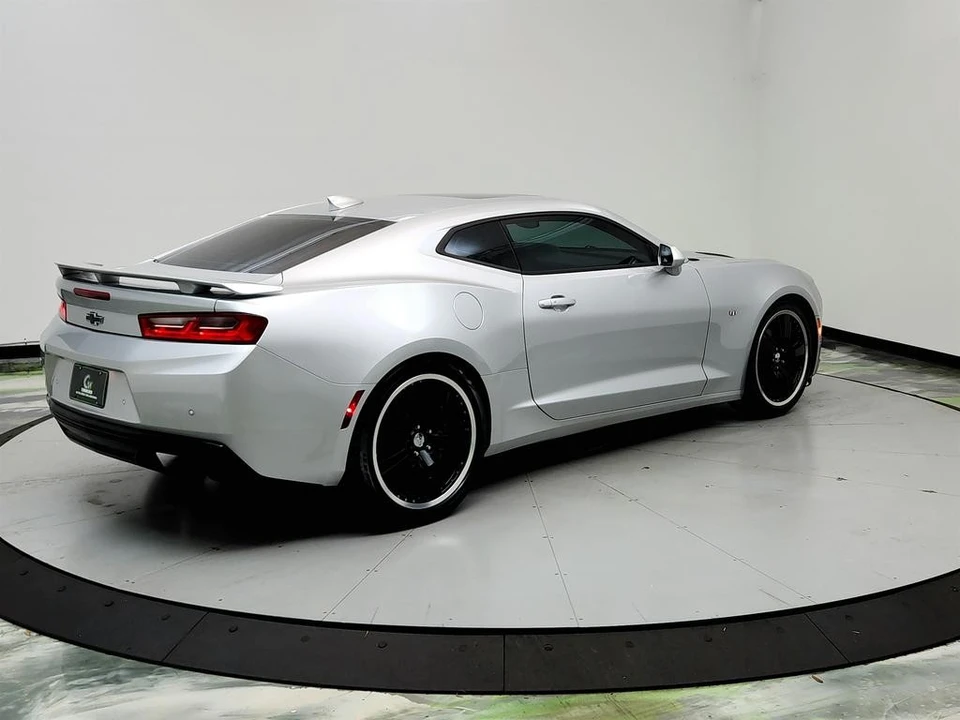2016 Chevrolet Camaro SS 6th Gen - Image 5 of 21