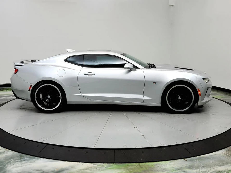2016 Chevrolet Camaro SS 6th Gen - Image 4 of 21