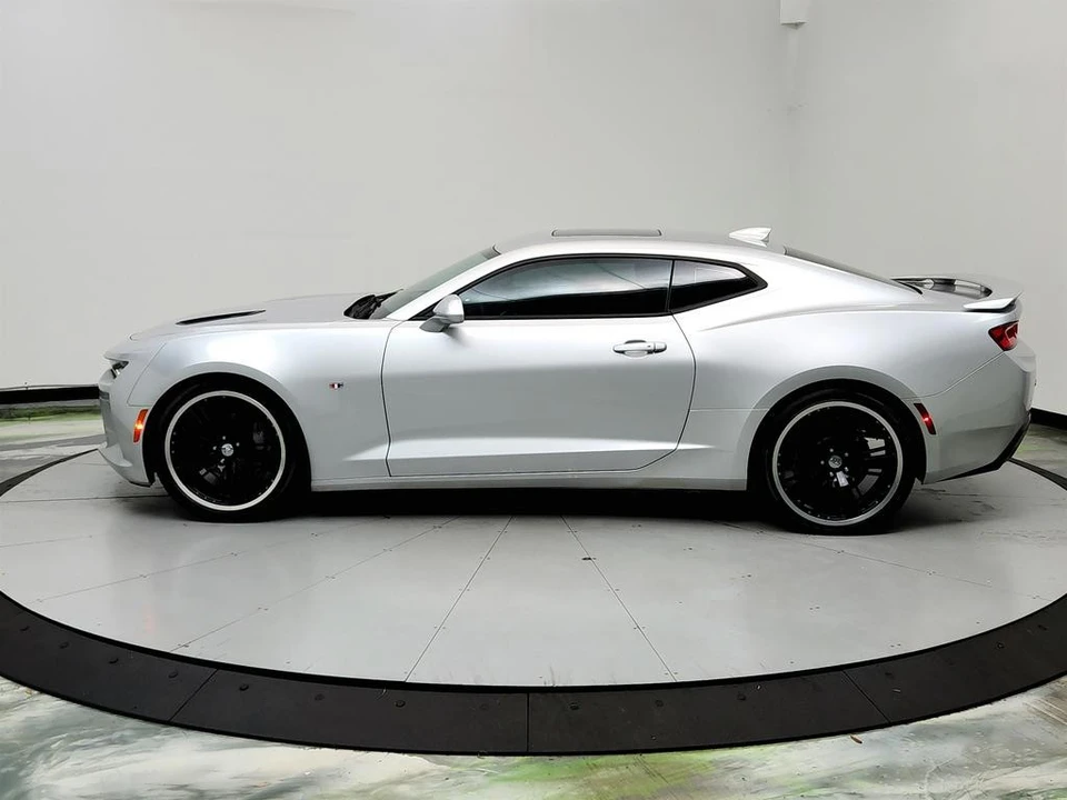 2016 Chevrolet Camaro SS 6th Gen - Image 8 of 21