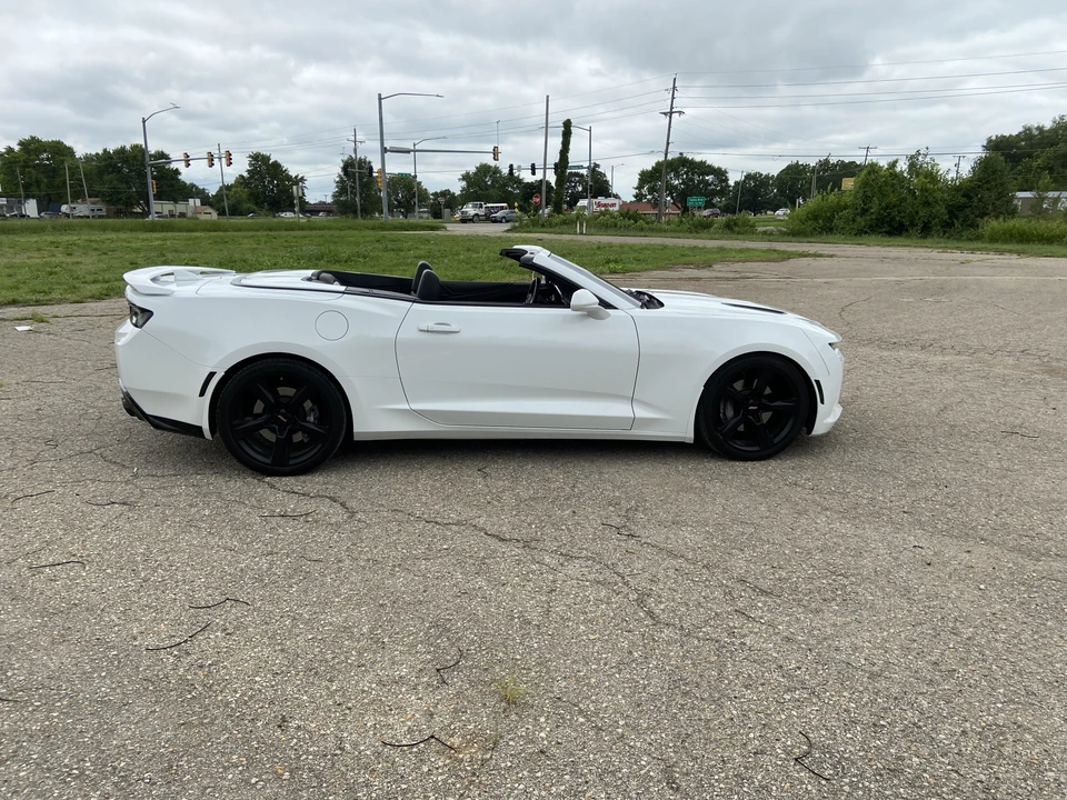 2016 Chevrolet Camaro SS 6th Gen - Image 19 of 31