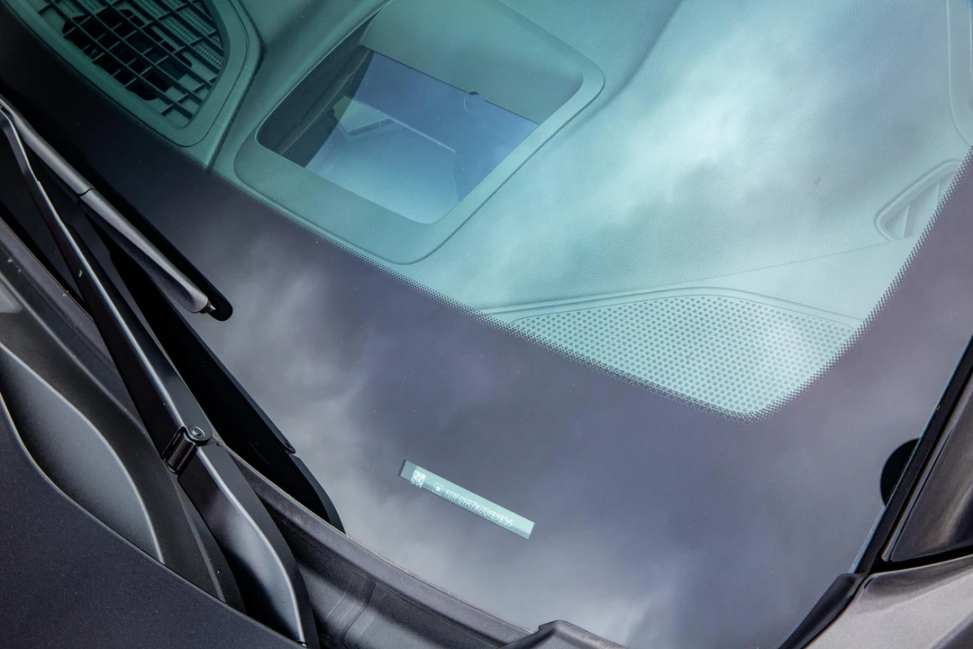 2016 Chevrolet Camaro SS 6th Gen - Image 20 of 31