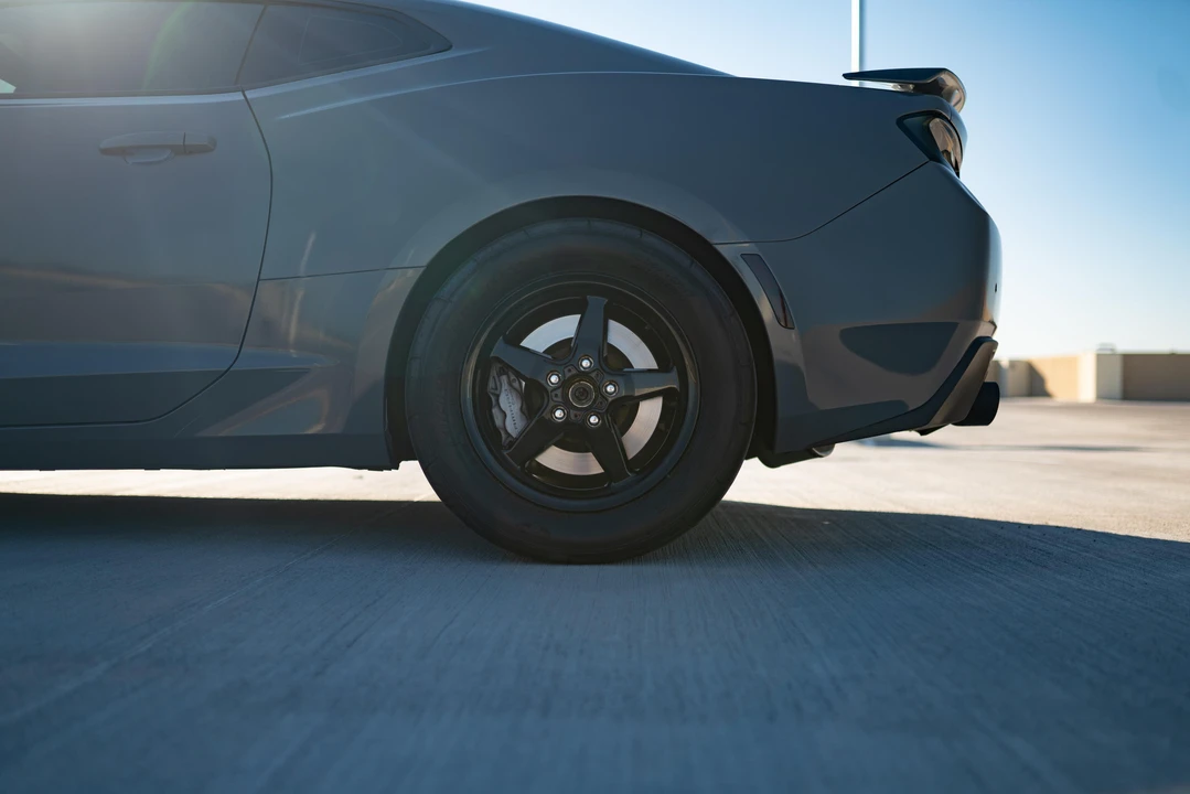 2016 Chevrolet Camaro SS 6th Gen - Image 26 of 31