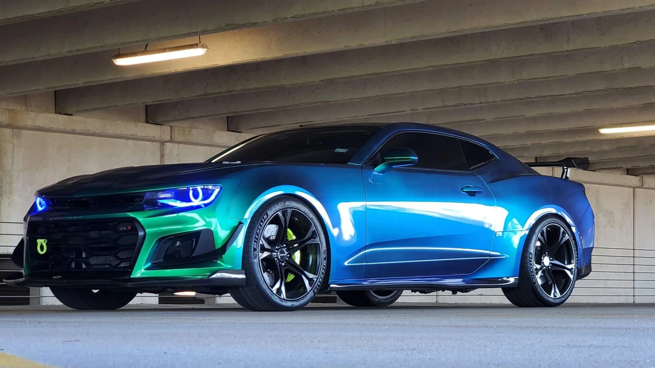 2016 Chevrolet Camaro SS 6th Gen - Image 14 of 31