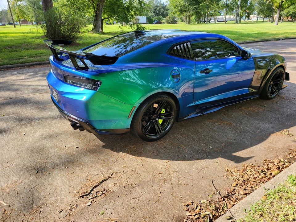 2016 Chevrolet Camaro SS 6th Gen - Image 8 of 31