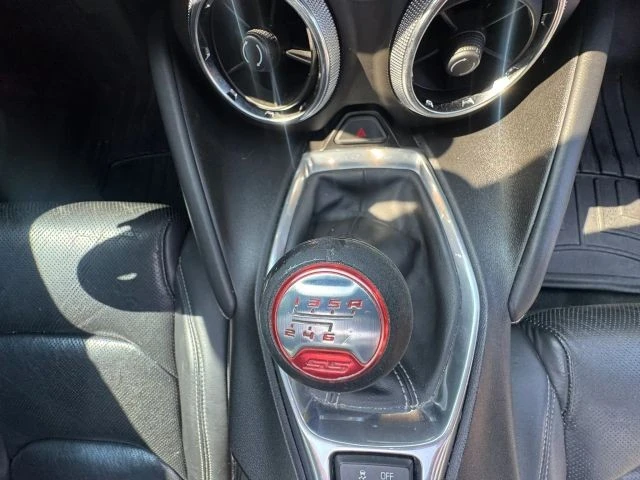 2016 Chevrolet Camaro SS 6th Gen - Image 27 of 31