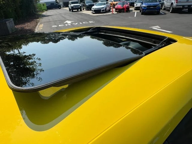 2016 Chevrolet Camaro SS 6th Gen - Image 16 of 31