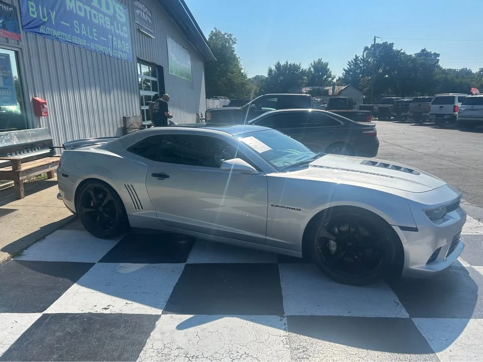 2016 Chevrolet Camaro SS 6th Gen - Image 2 of 10