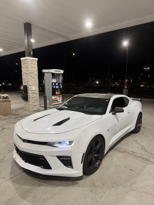 2016 Chevrolet Camaro SS 6th Gen - Image 2 of 11