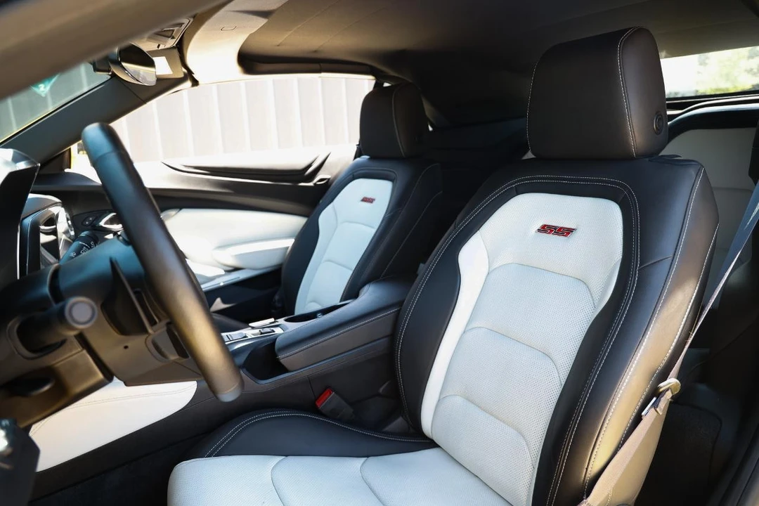 2016 Chevrolet Camaro SS 6th Gen - Image 8 of 21