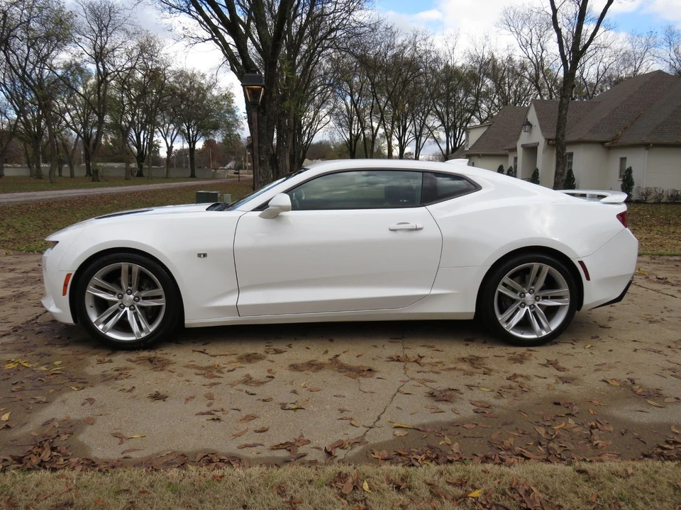 2016 Chevrolet Camaro SS 6th Gen - Image 4 of 12
