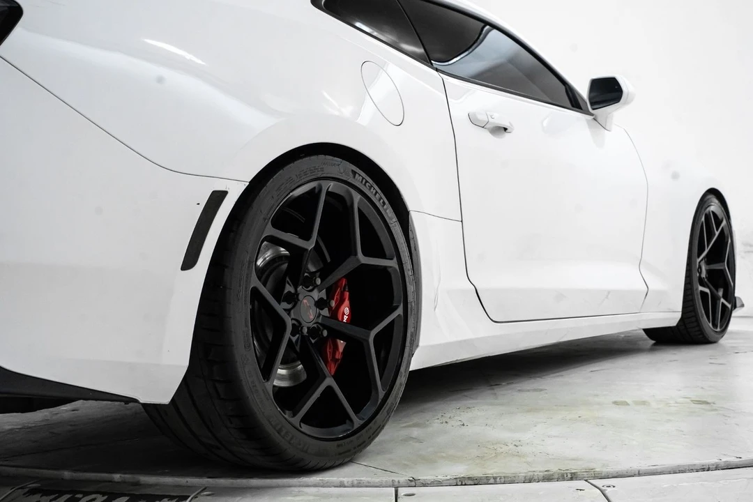 2016 Chevrolet Camaro SS 6th Gen - Image 14 of 31