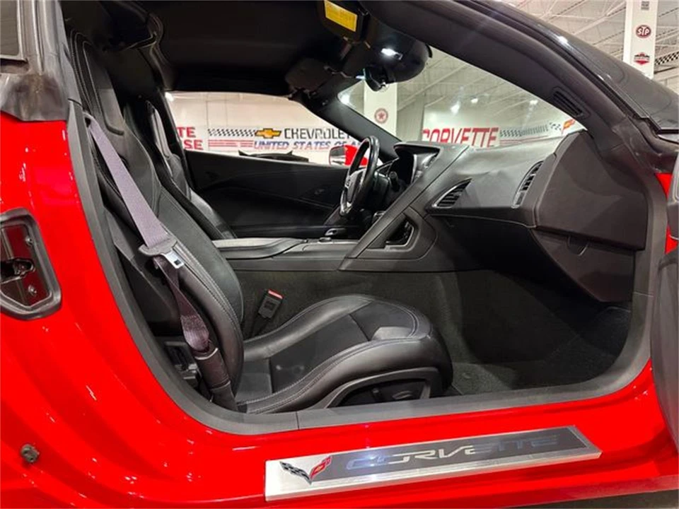 2016 Chevrolet Corvette C7 - Image 10 of 30