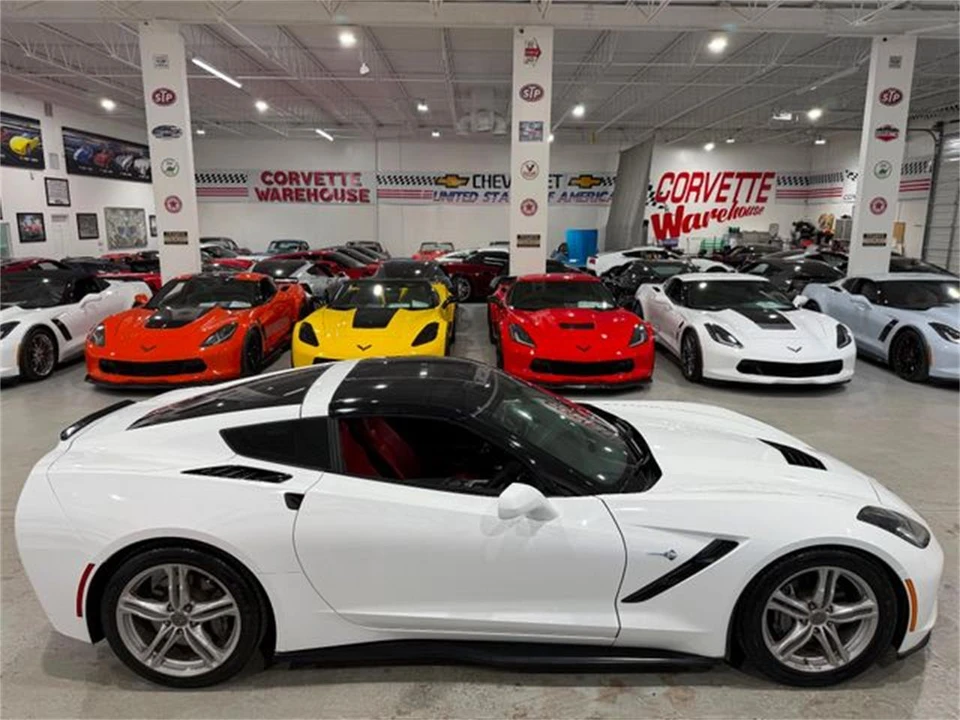 2016 Chevrolet Corvette C7 - Image 6 of 10
