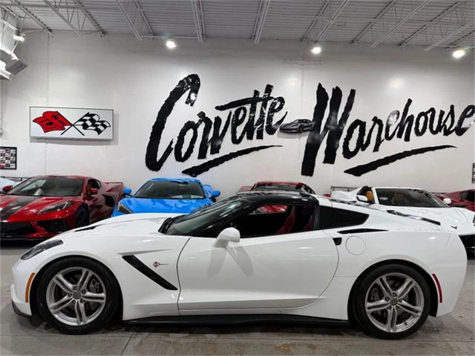 2016 Chevrolet Corvette C7 - Image 2 of 10