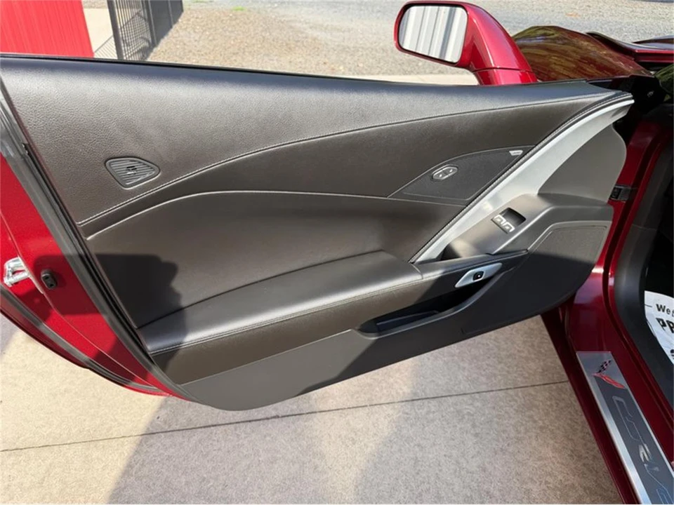 2016 Chevrolet Corvette C7 - Image 19 of 31