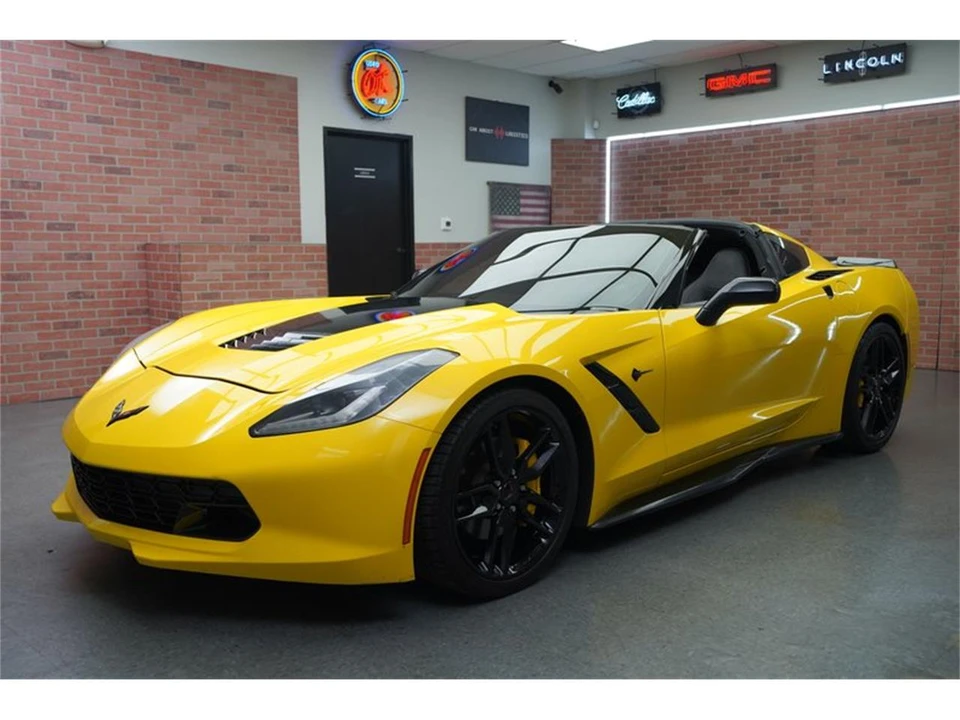 2016 Chevrolet Corvette C7 - Image 2 of 31