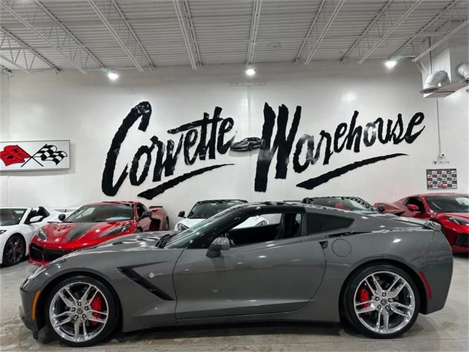 2016 Chevrolet Corvette C7 - Image 2 of 30