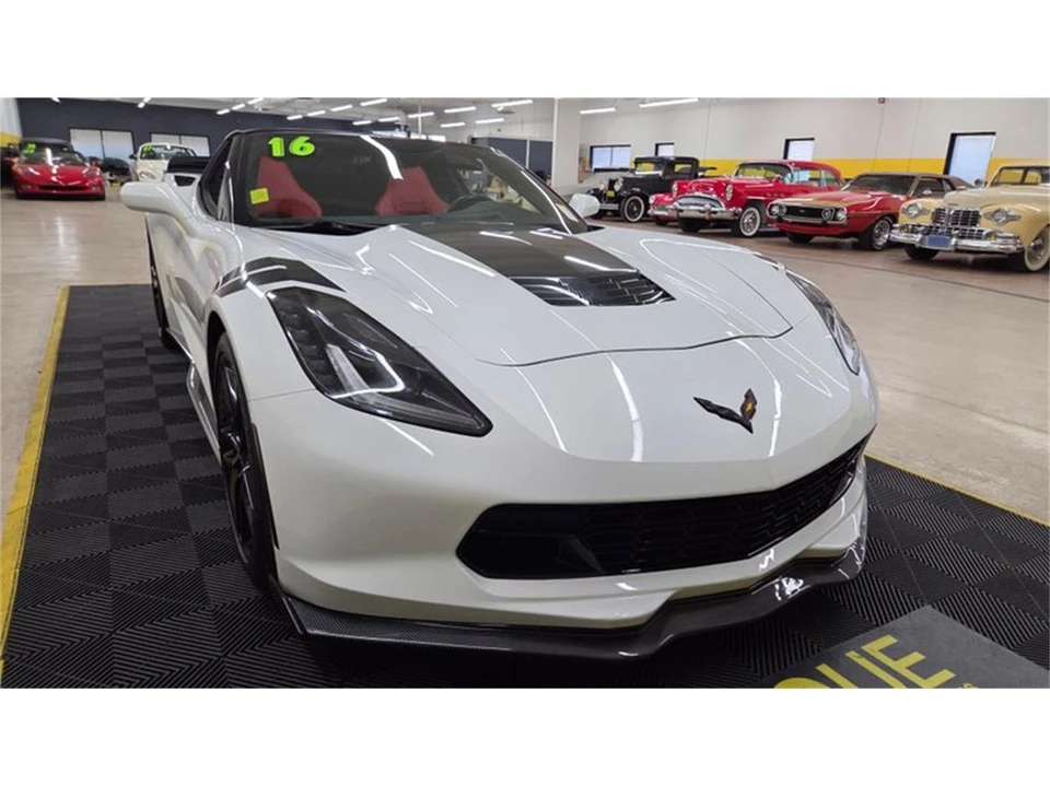 2016 Chevrolet Corvette C7 - Image 9 of 31
