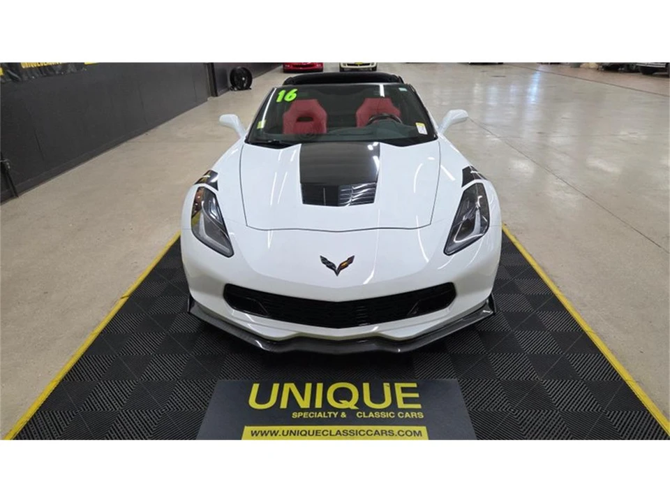 2016 Chevrolet Corvette C7 - Image 2 of 31