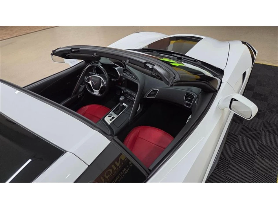 2016 Chevrolet Corvette C7 - Image 16 of 31