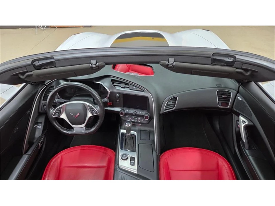 2016 Chevrolet Corvette C7 - Image 18 of 31