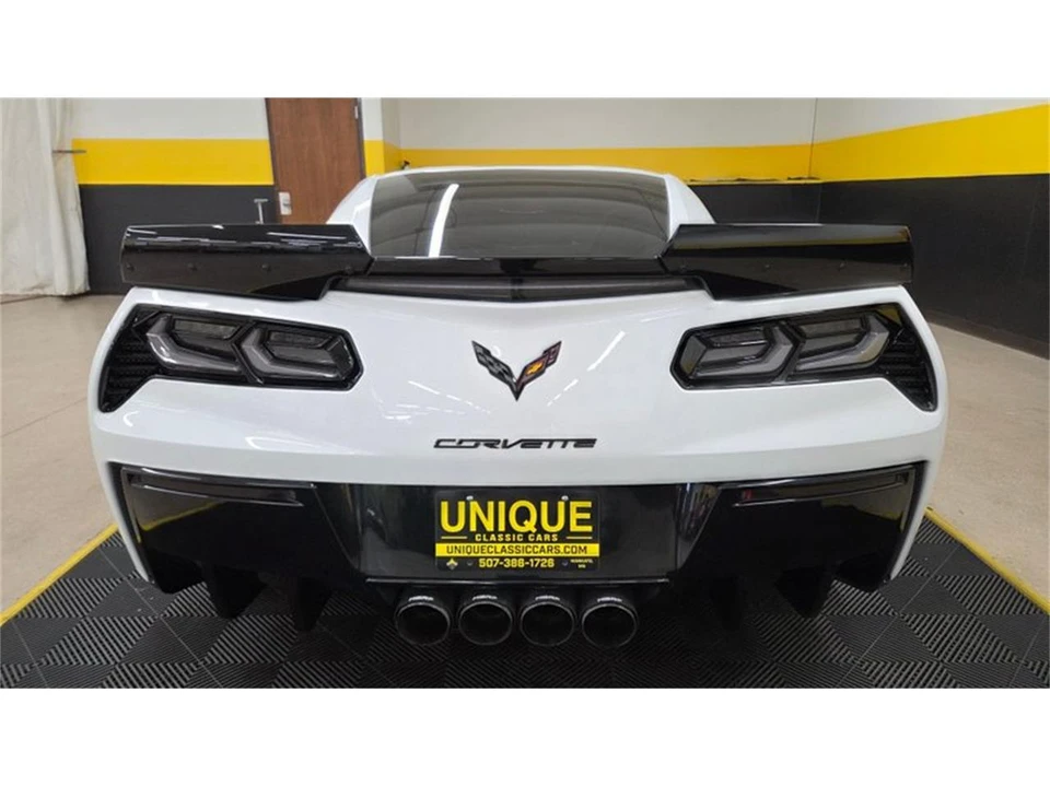 2016 Chevrolet Corvette C7 - Image 5 of 31